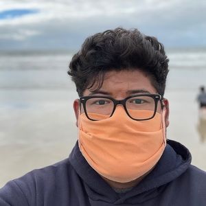 Meet your Posher, Luis